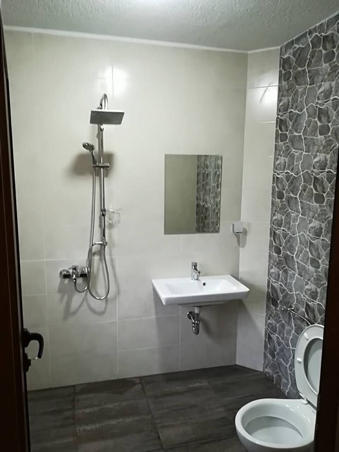White Guest House 2 Karlovo Luaran gambar