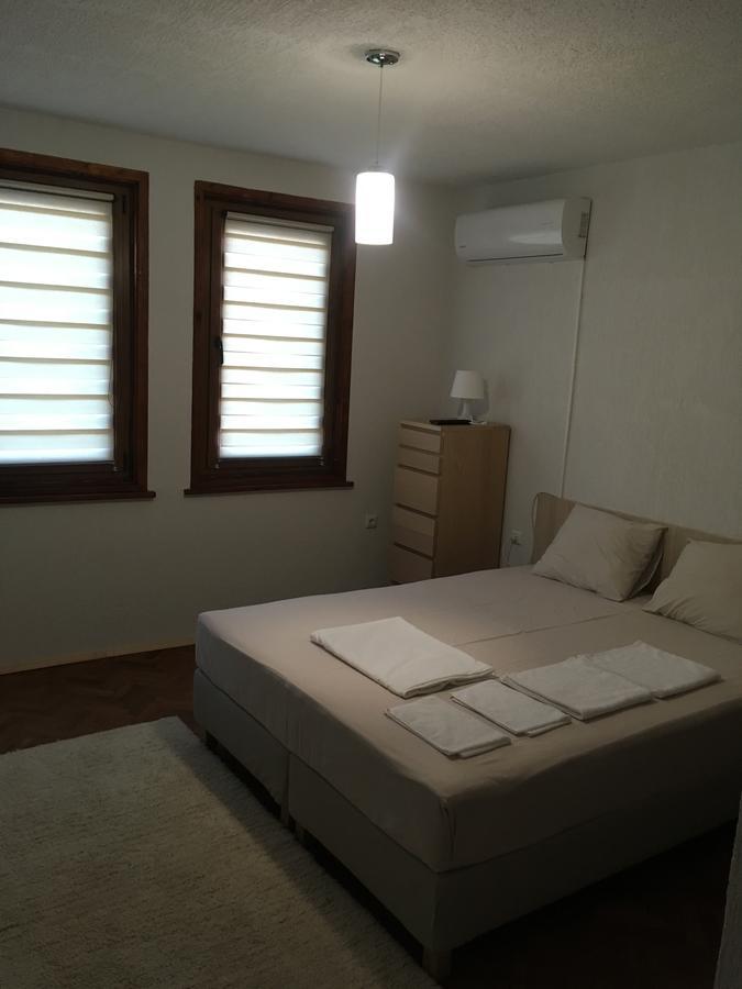 White Guest House 2 Karlovo Luaran gambar